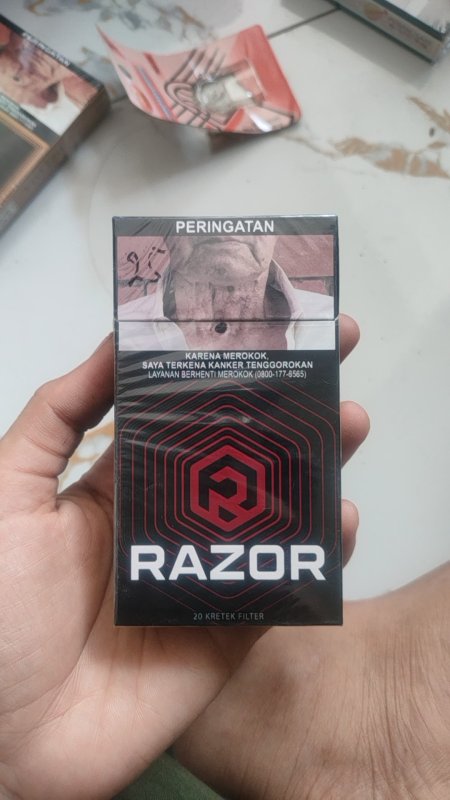 Rokok Razor
